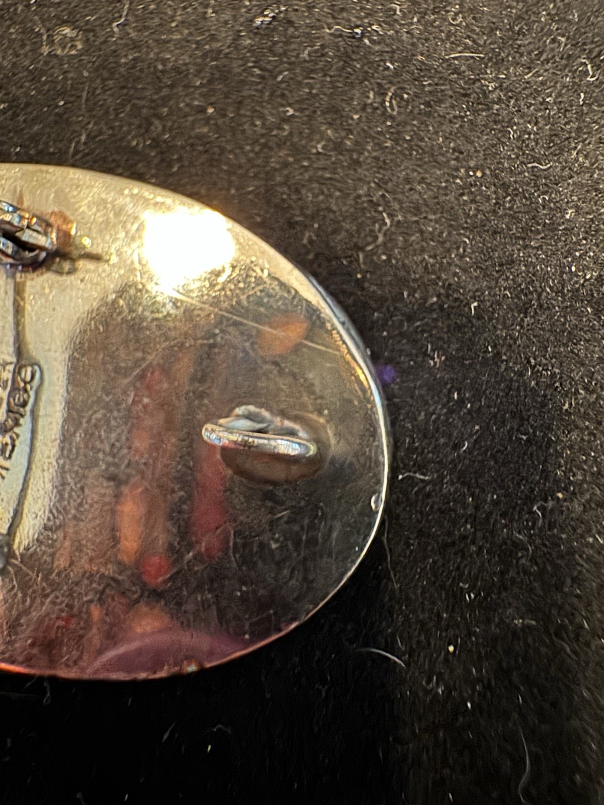 Silver colored Oval Shell Inlay Brooch Pin Signed 2in Nature Theme