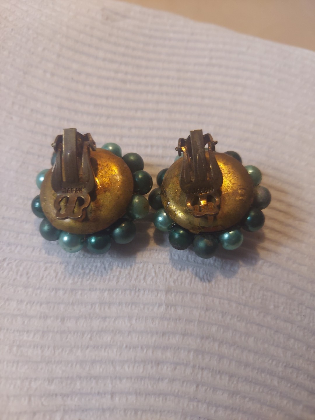 Vintage 1950’s Japan Hong Kong Cluster Bead Clip Earrings 1 Pair