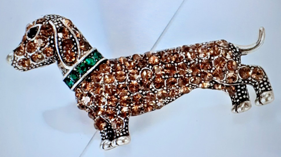 Dachshund Dog Rhinestone Gold Tone Brooch 1 5/8″ Weenie Dog Pin – NEW
