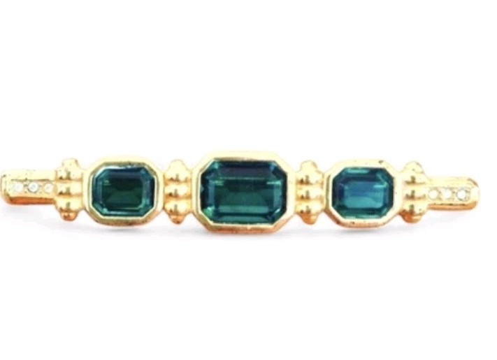 SWAROVSKI VINTAGE SIGNED RARE Elegant Gold and Green Gemstone Bar Brooch