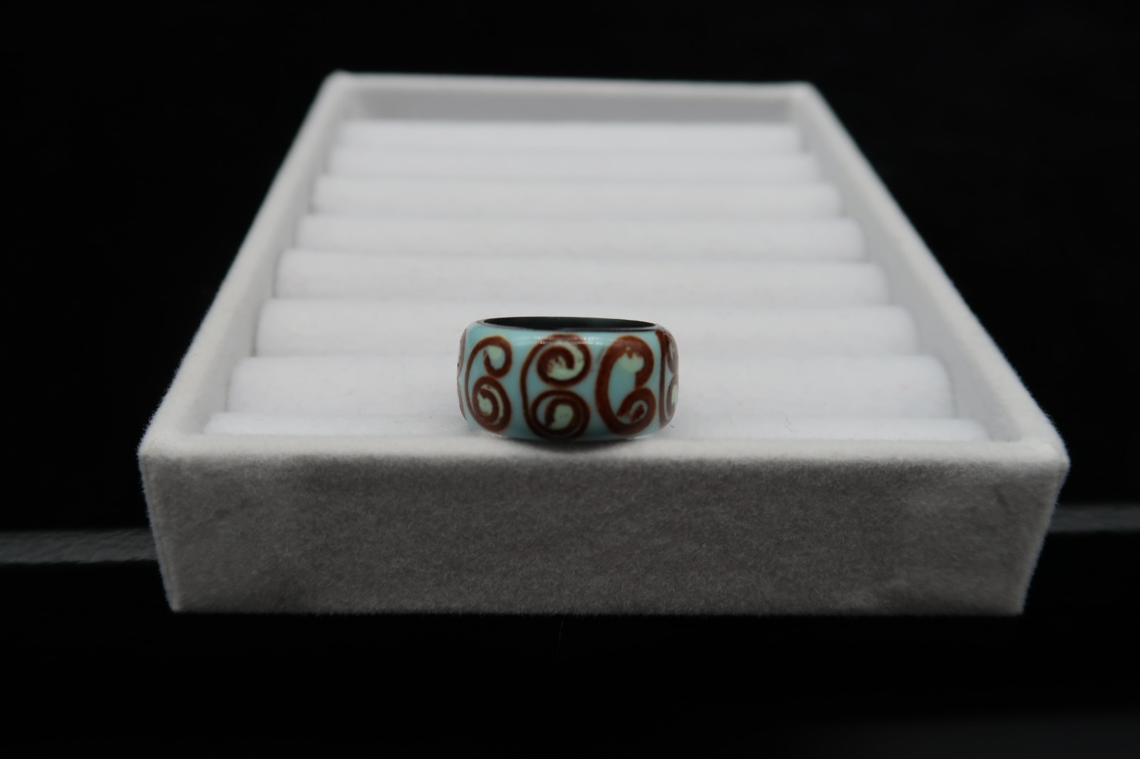 Vtg Enamel Over Acrylic Resin Ring Robin Egg Blue w/ Brown Swirl Accents Pretty