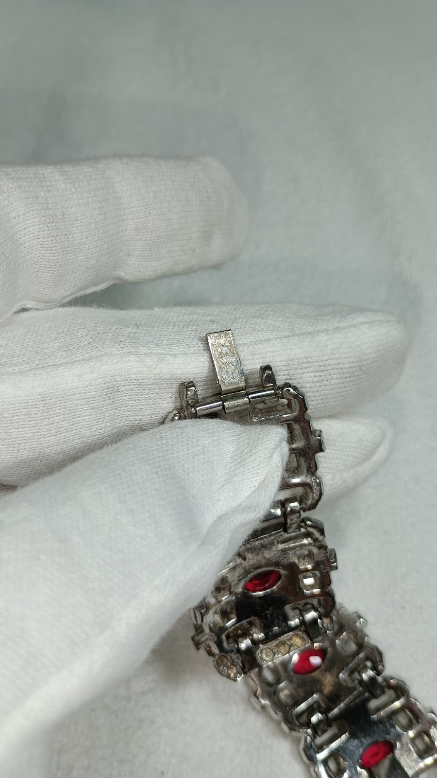 Art Deco Trifari Unsigned KTF Silver Tone Clear And Ruby Red Panel Bracelet 7 In