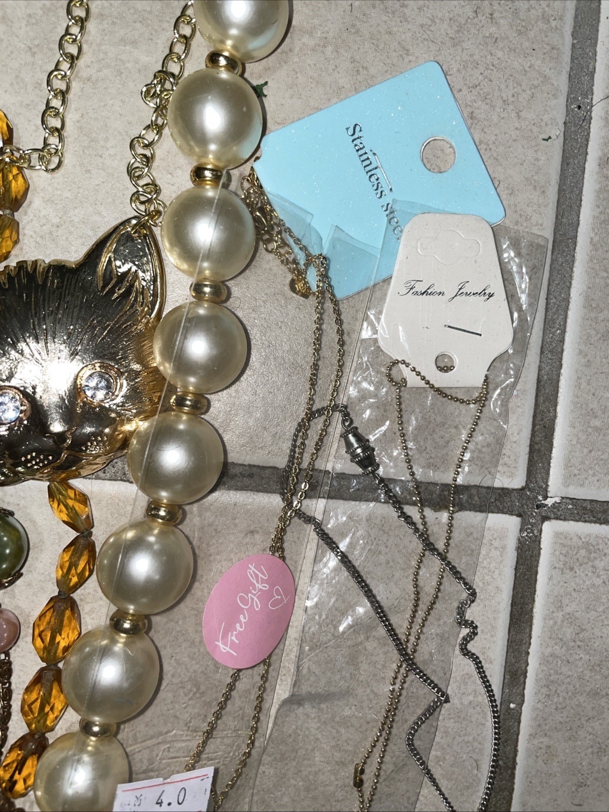 vintage necklace lot See Pictures