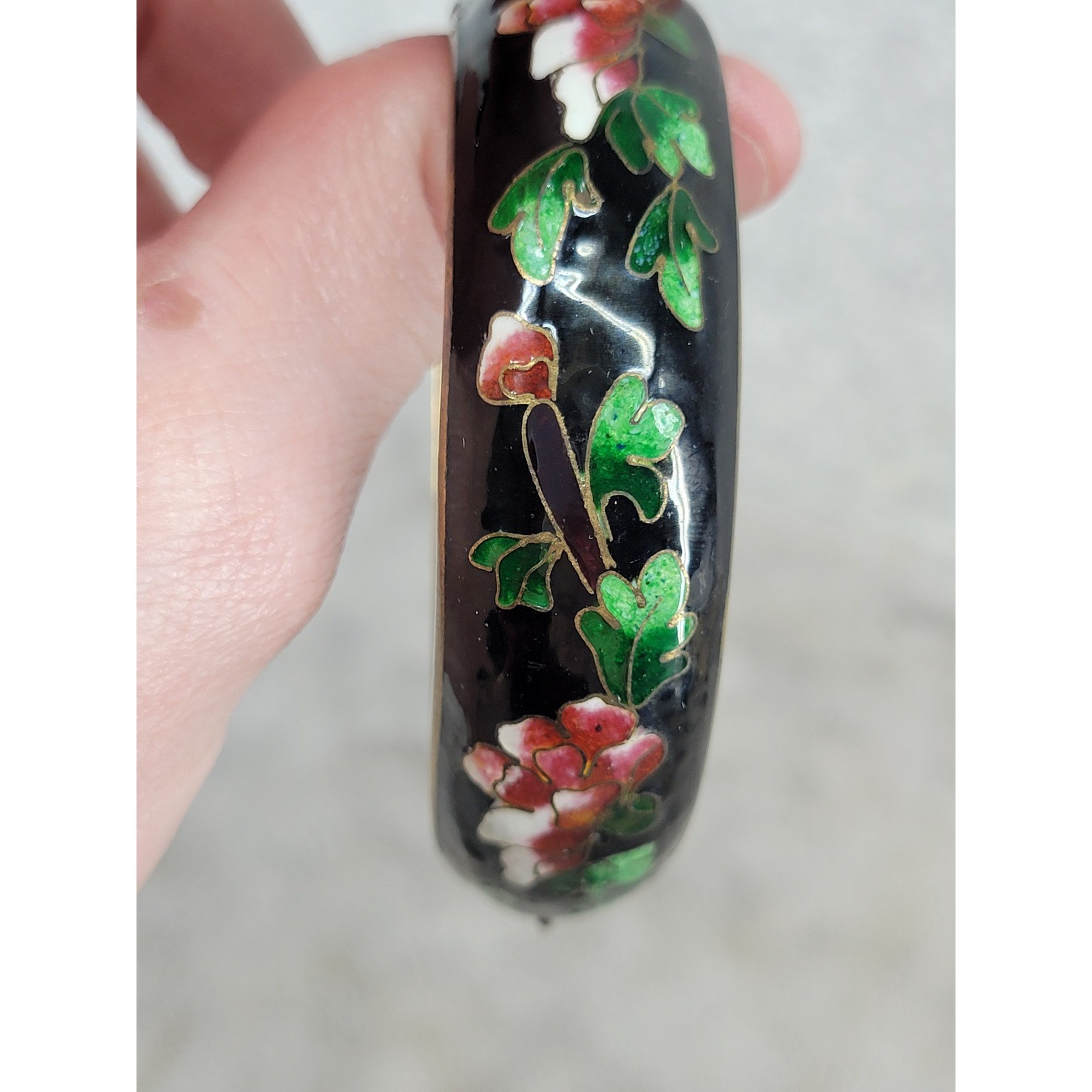 Vintage Cloisonne Enamel Floral Bangle Bracelet Black Gold Hinged Box Clasp 2.25
