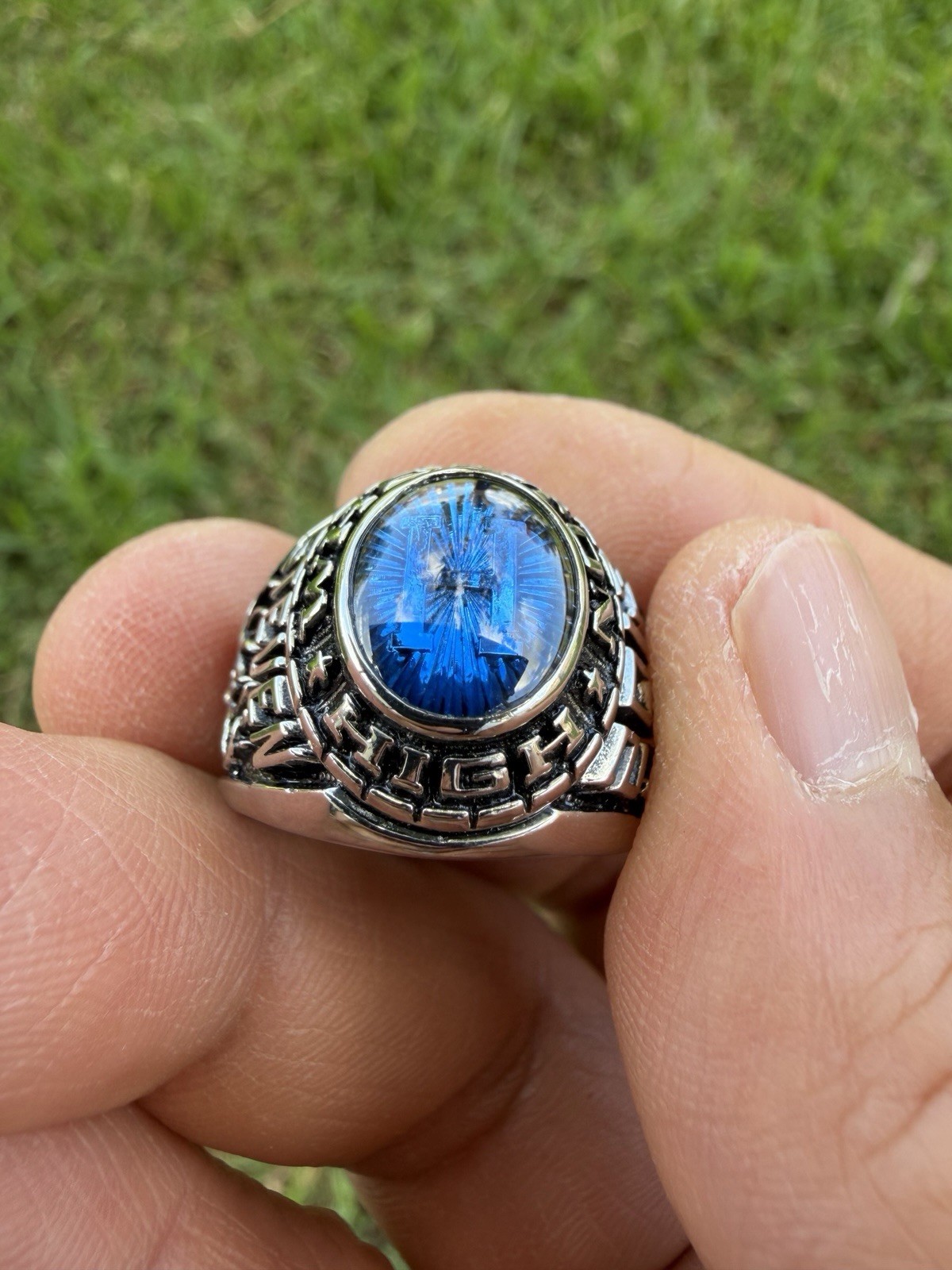 Wheaton High School Class Ring