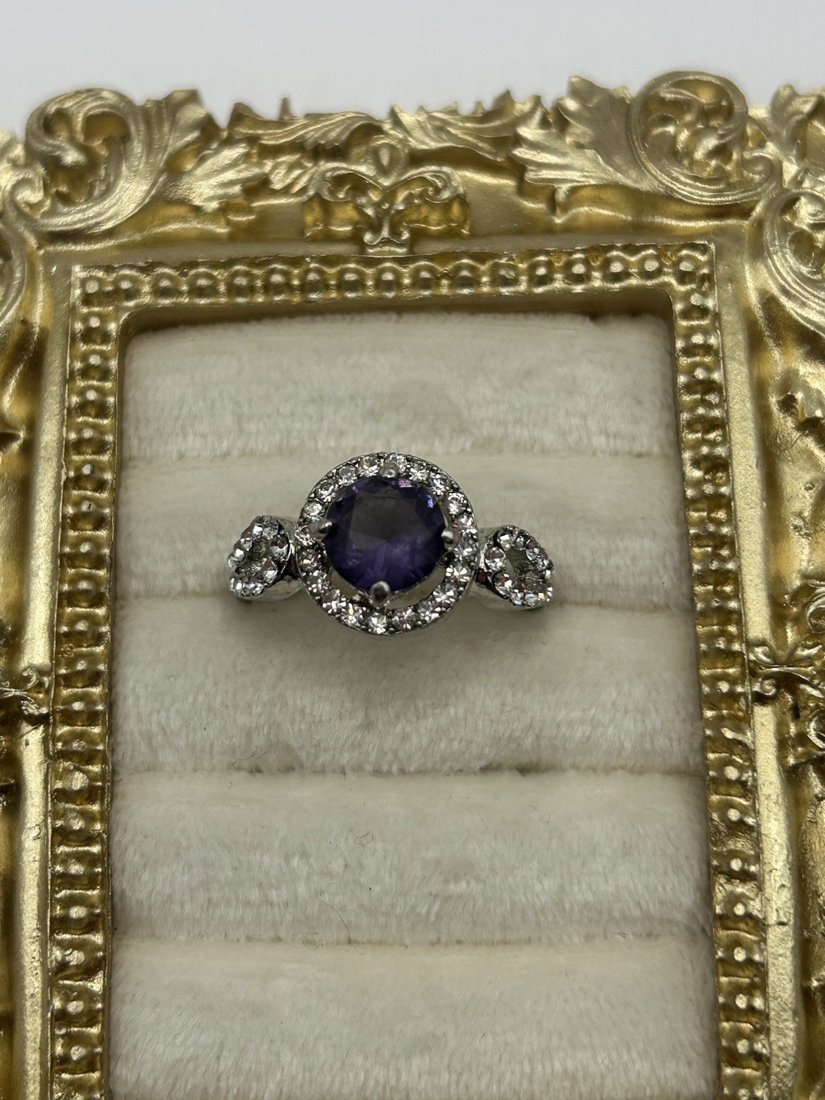 Silver Tone Purple Amethyst Halo Statement Ring Size 8.5 Vintage Costume Jewelry