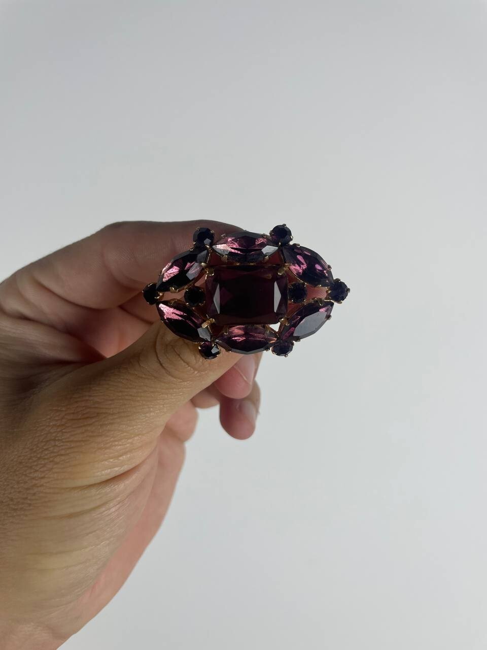 Czech Republic Vintage brooch – Vintage USSR jewelry – soviet – purple stone