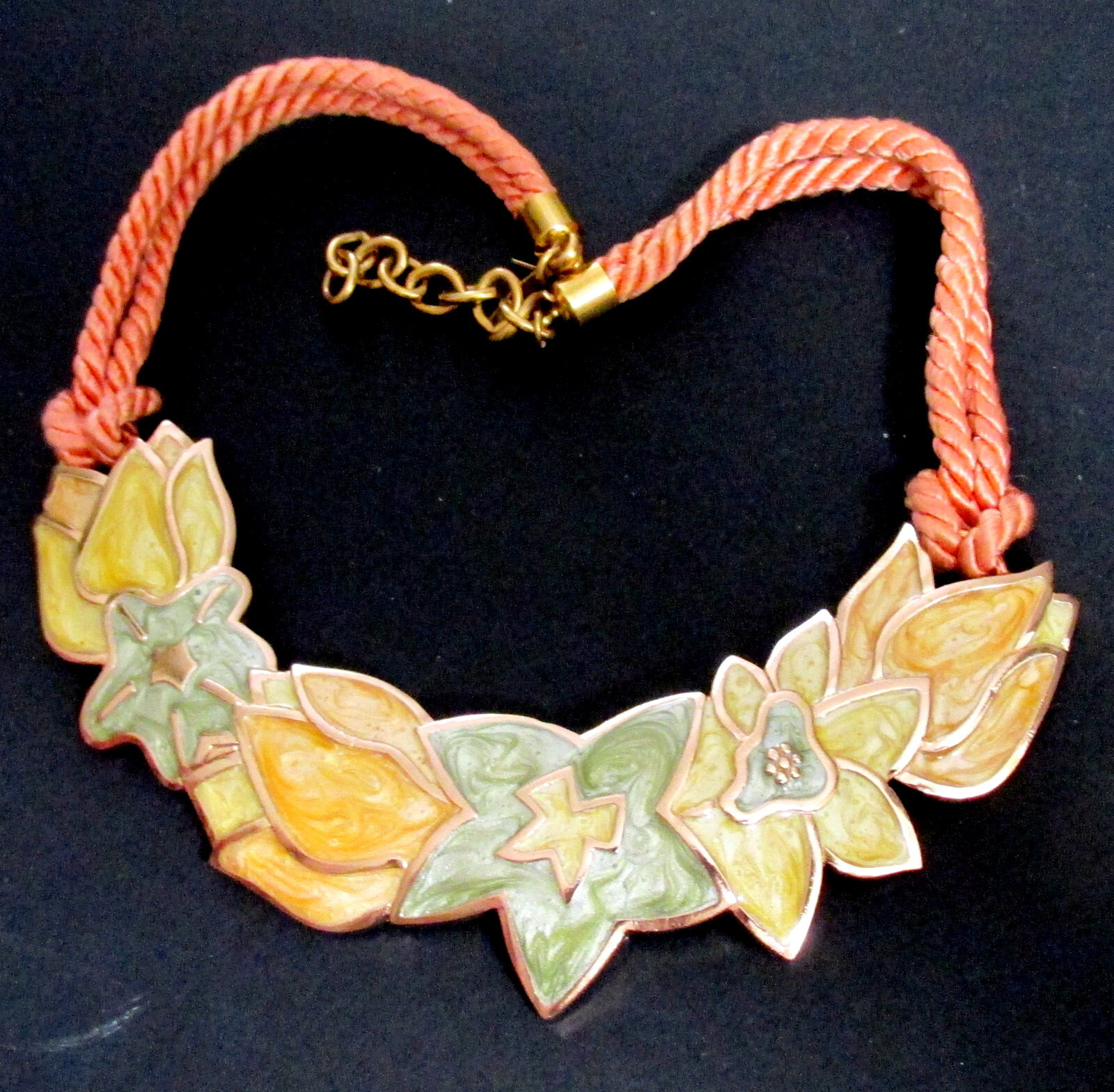 VTG Runway MONET 17″ Book Pc ENAMEL Pearlescent Pastel FLORAL NECKLACE Garland