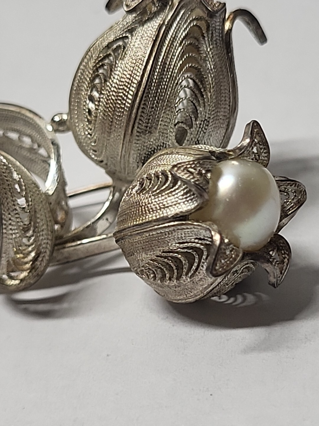 Sterling Silver Filigree Flower Vintage Japanese Akoya Cultured Pearl Brooch