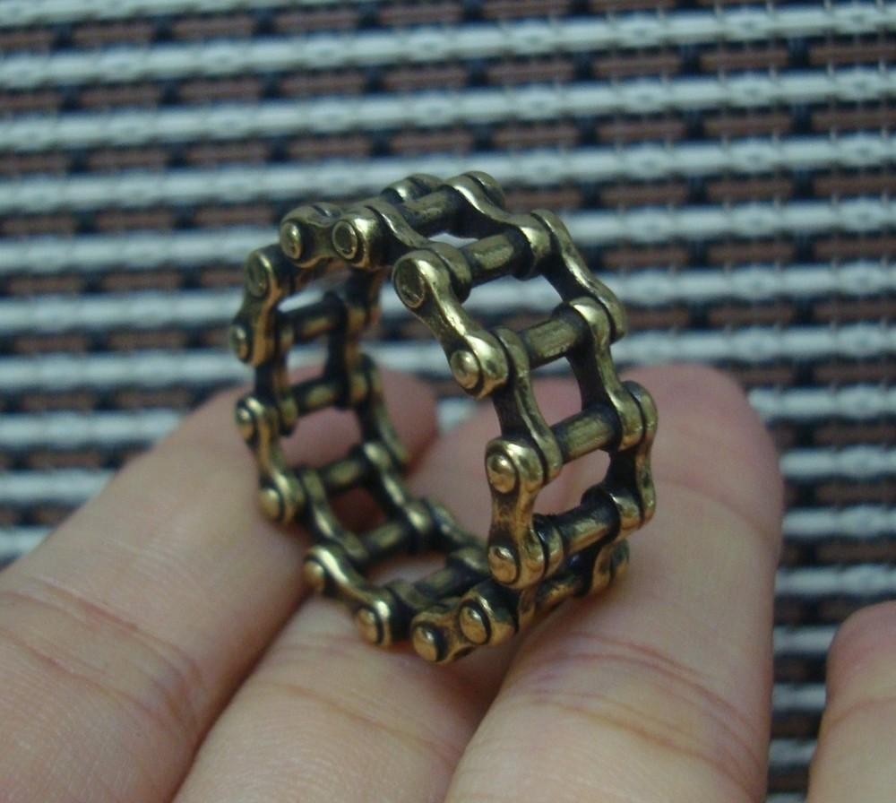 Vintage Style Solid Brass Mechanical Finger Ring – US Size 11