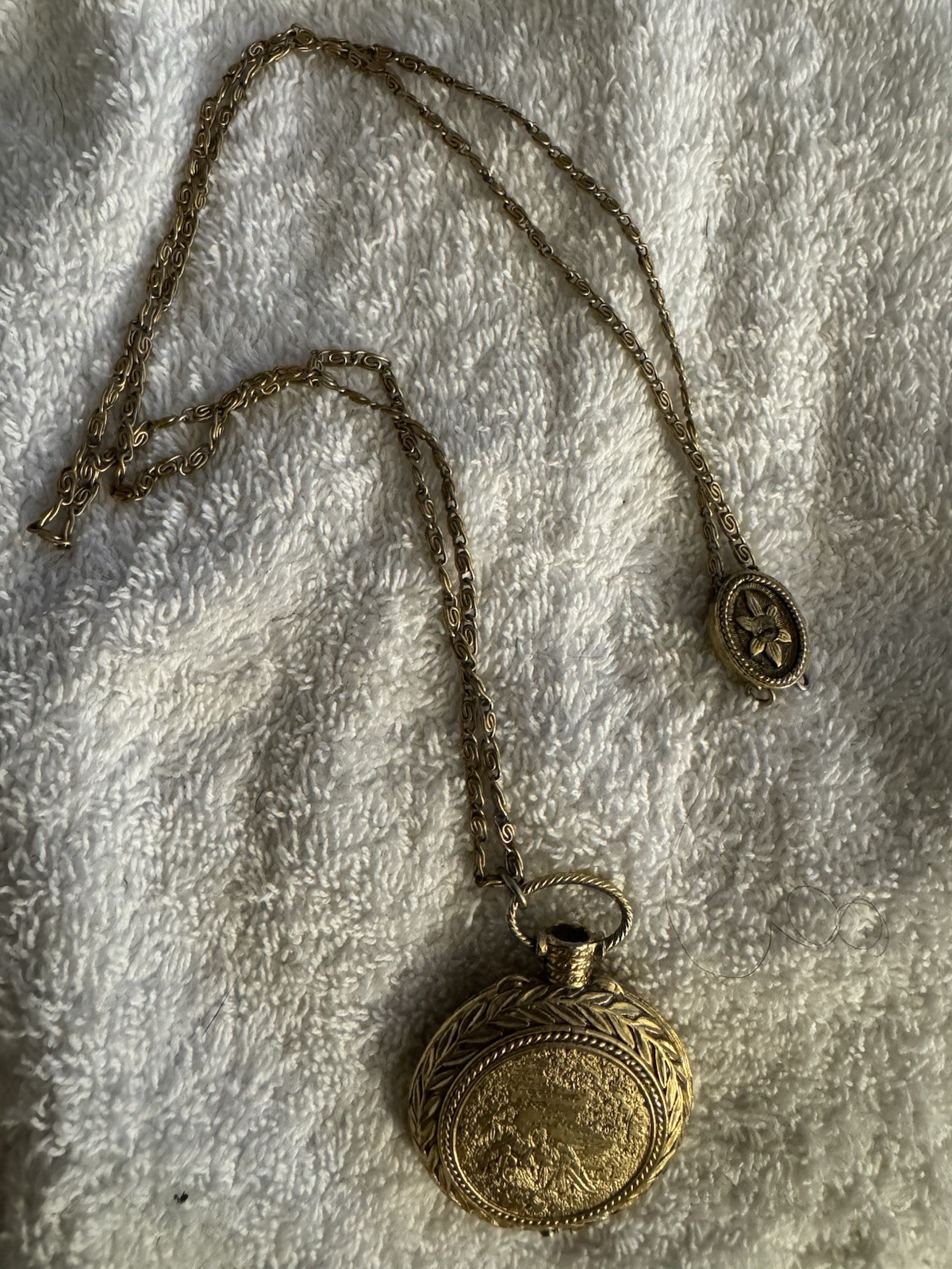 Gold Tone Round Locket Pendant Necklace with Chain for Unisex Adults