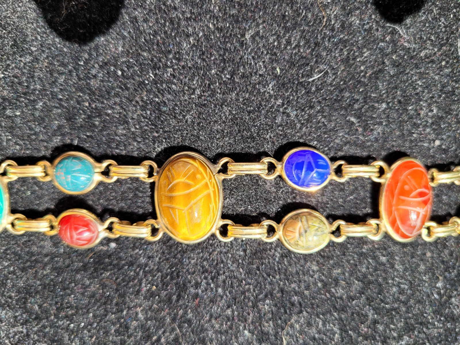 Vintage 12K Gold Filled Scarab Bracelet Egyptian Revival 7″
