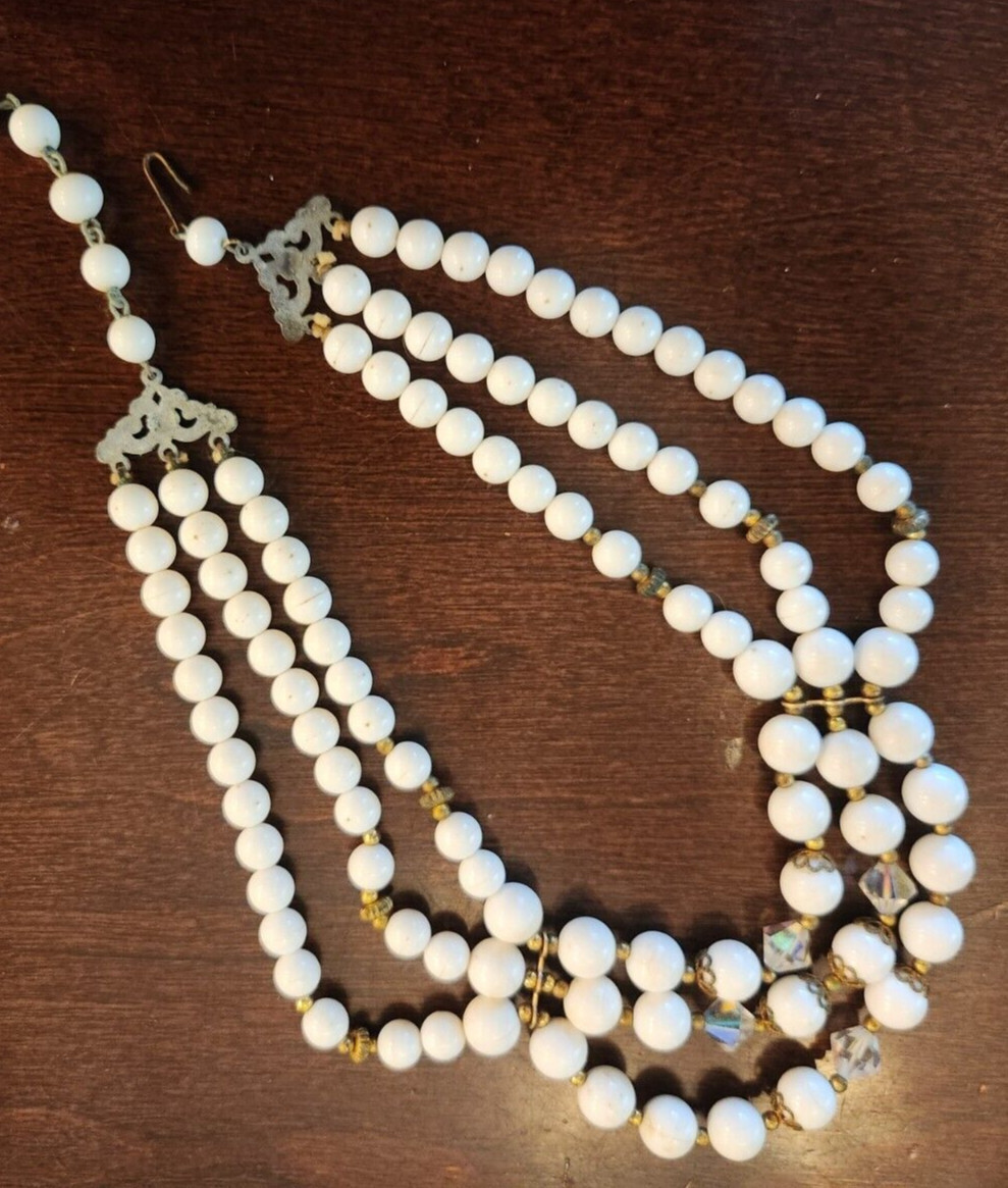 Vintage Triple Strand Iridescent Crystals White Acrylic Choker Beads Necklace