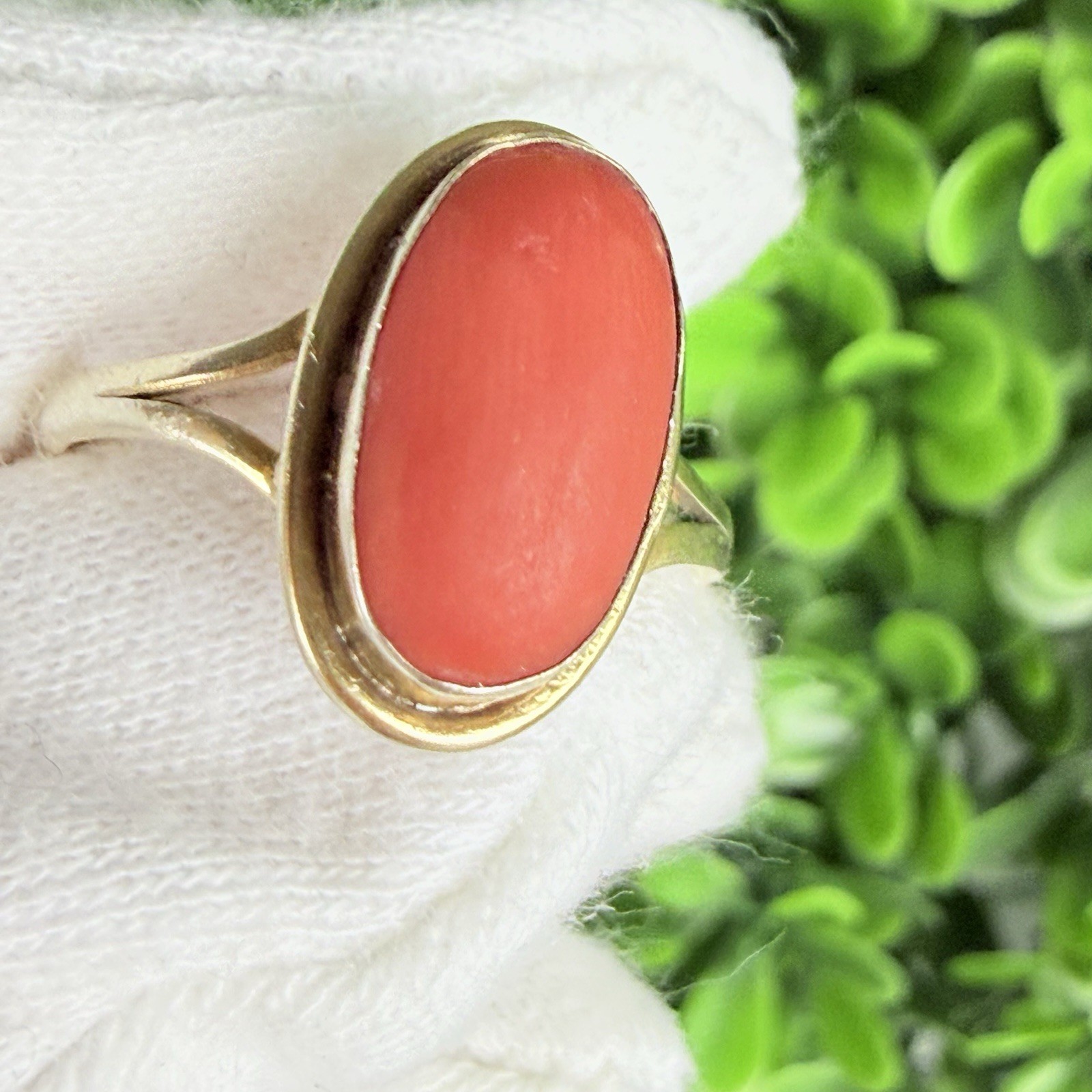 Vintage Antique? Natural Coral Cabochon 800 Silver Gold Tone Ring Size 6.75-7ish