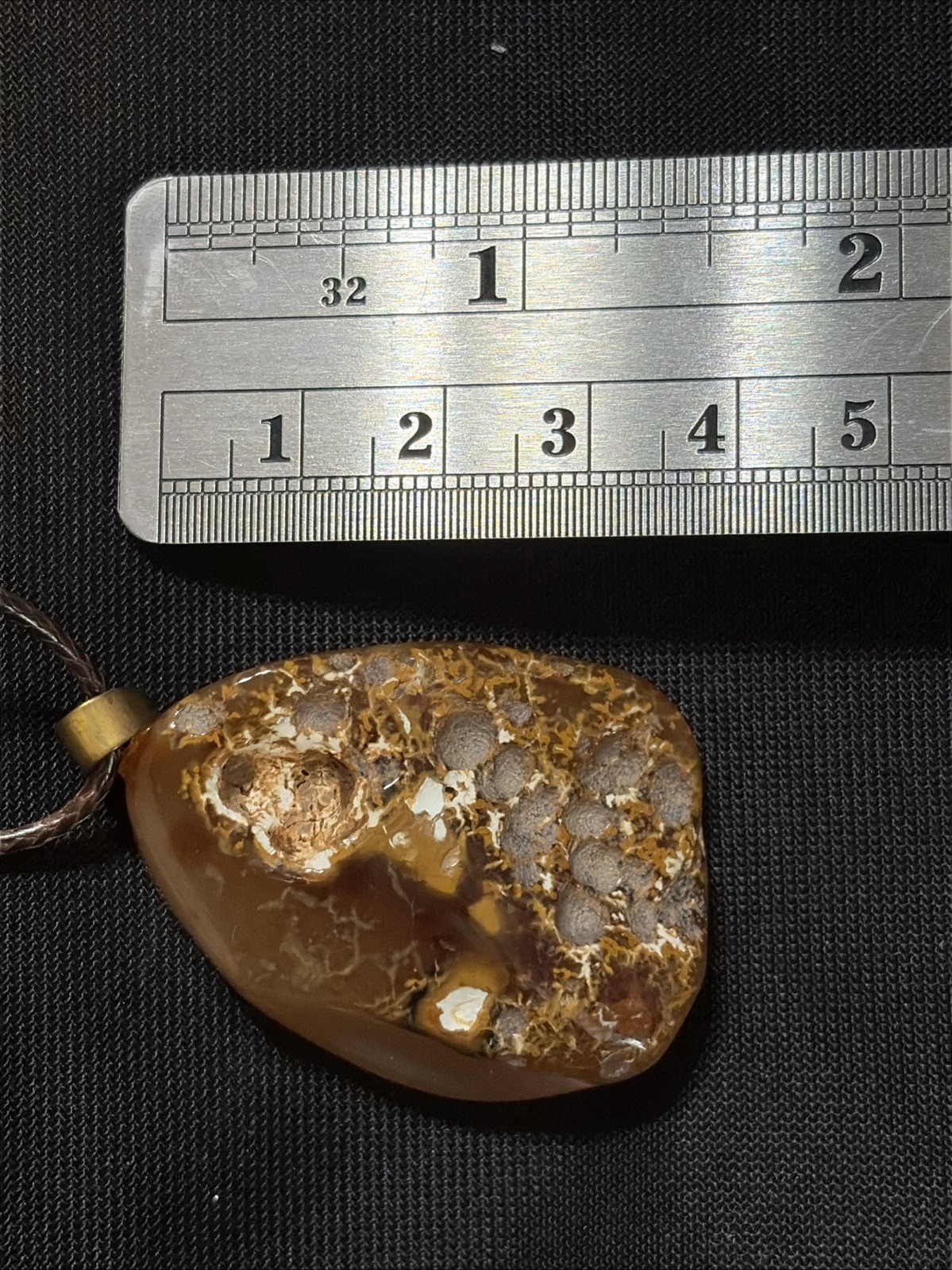 Agate Necklace Vintage Gold Tone with 18 Leather Cord
