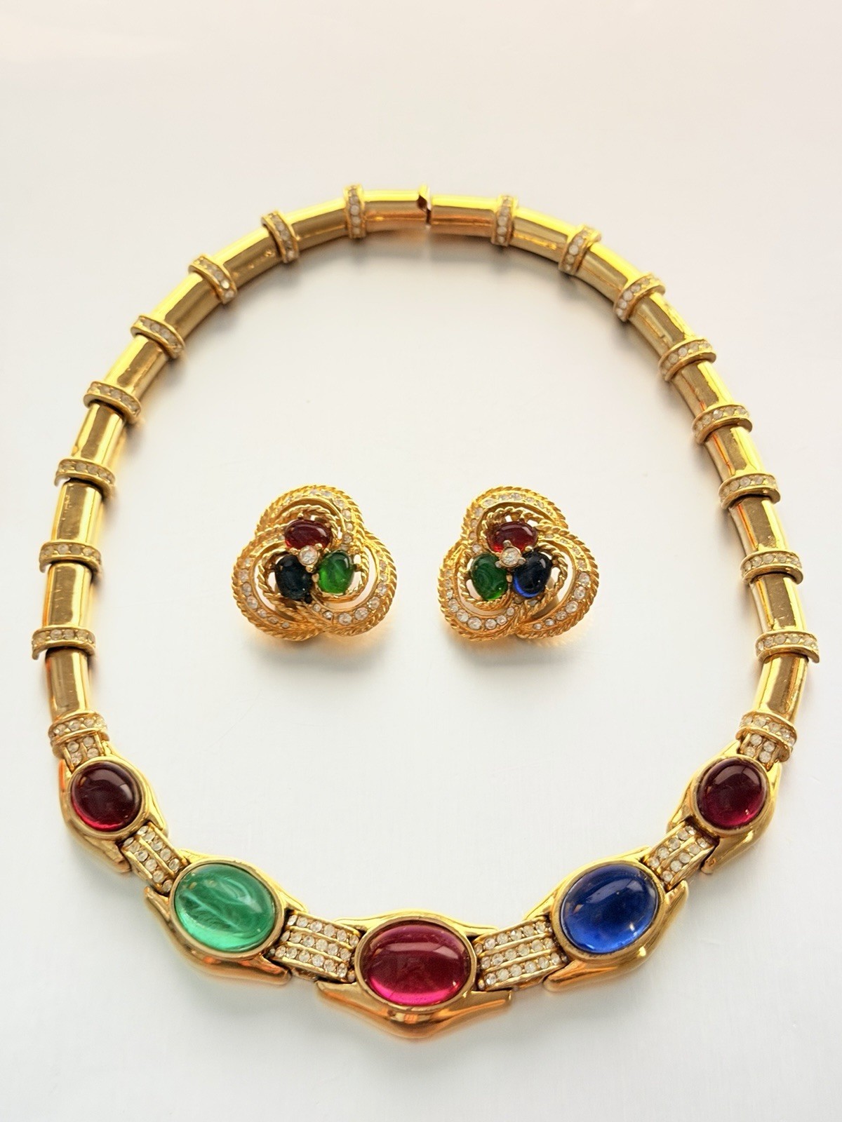 CINER 1980s Gold Tone Gripoix Cabochon Rhinestone Bar Link Necklace Earrings Set