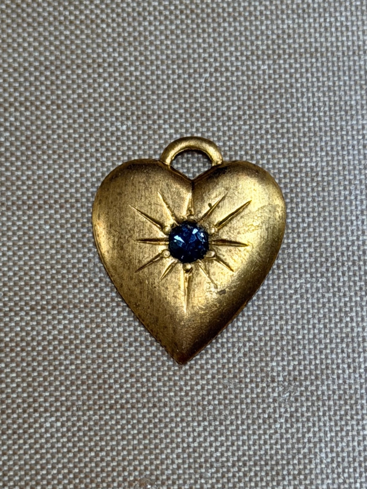 25 Vintage Brass Heart Charms w/ Swarovski Crystal Center – Choose Color – NOS J