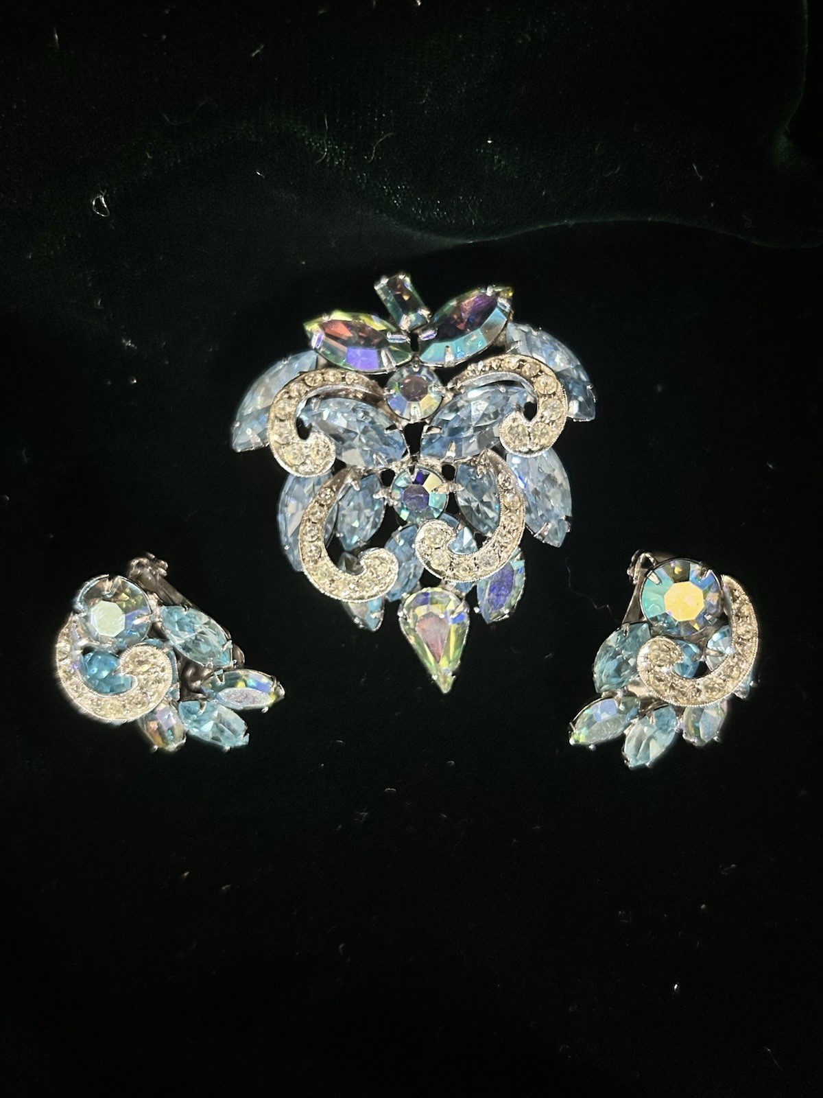 WEISS Blue Aurora Borealis Marquise Rhinestone Brooch Earrings Set Demi-Parure