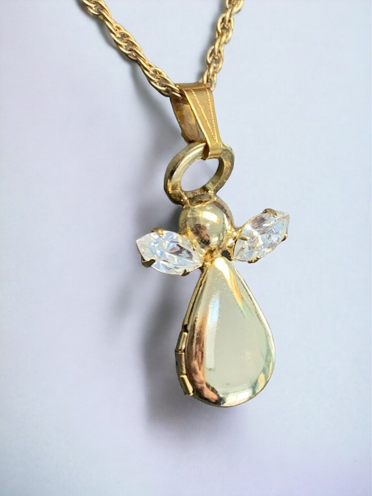 Vintage Angel Picture Locket Cubic Zirconia Pendant Necklace 18 Inches