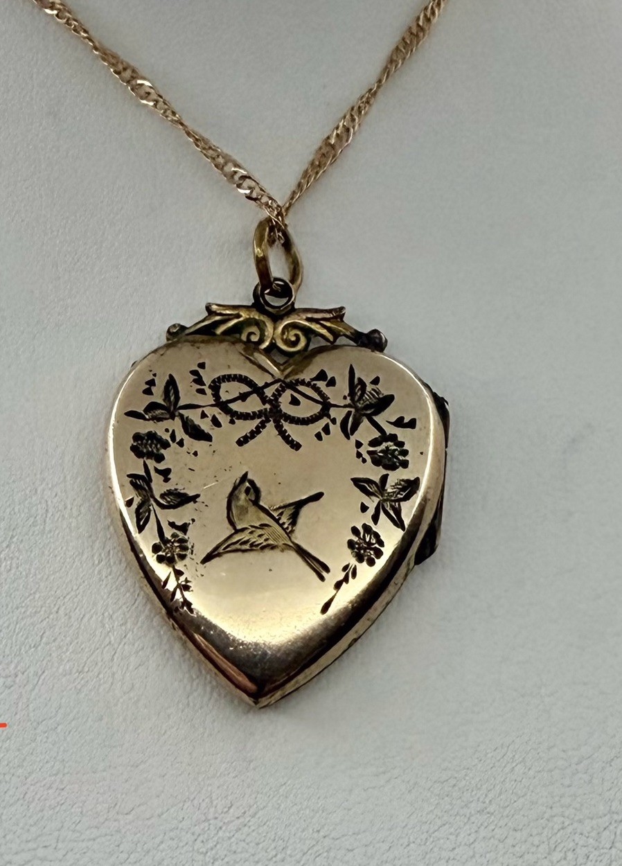 Victorian Aesthetic Movement Bird & Flower Vines Double Sided RG Locket Necklace