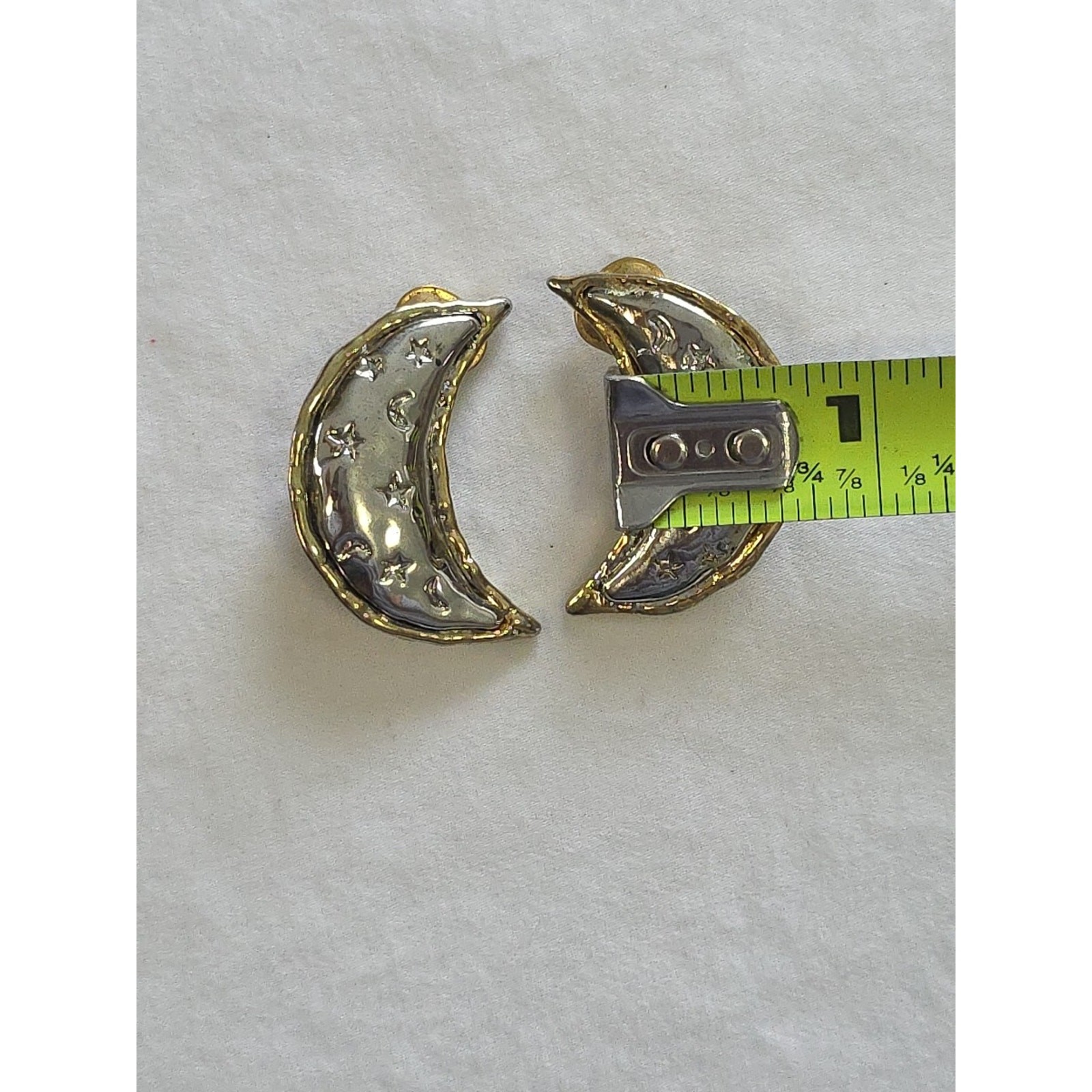 Vintage Unsigned JJ Jonette Jewelry Moon & Stars Clip On Earrings Mixed Metals