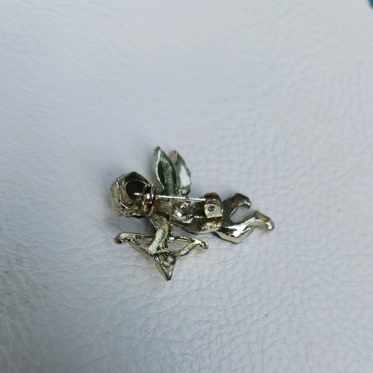 Black & Gold Cherub Angel Pin white wings cold paint bow and arrow 1.75″ size