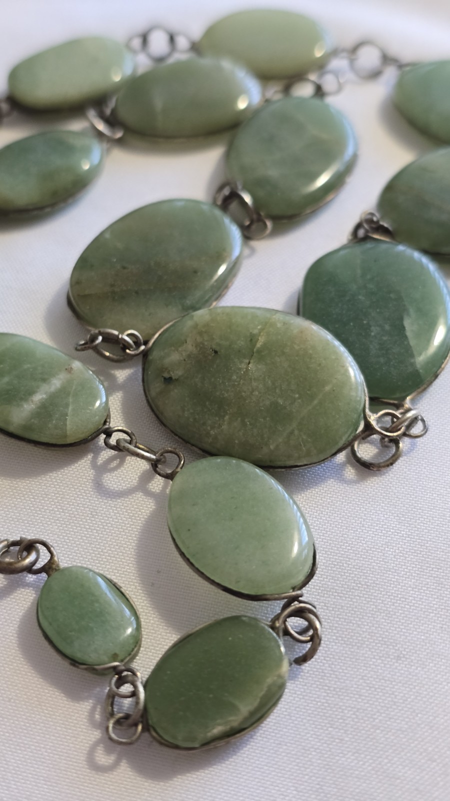 Vtg. 22″ Necklace & 8″ Bracelet Art Deco Light Green Aventurine?/Jade? Rare Find