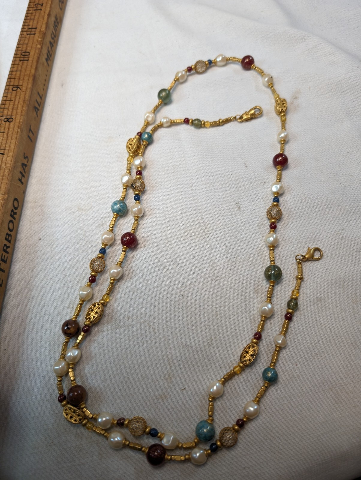 Vintage Necklace – Polished Stone Beads – Gold Tone Fashion Necklace 20 In