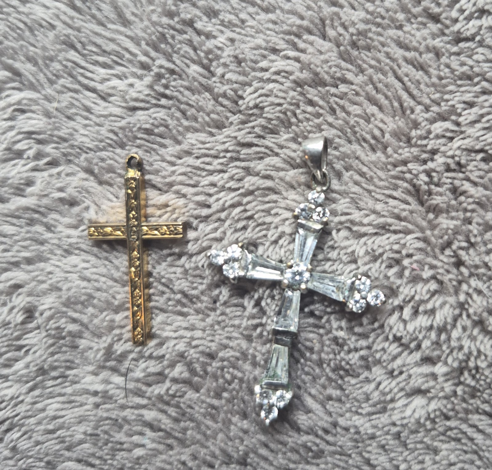 Jewelry Lot – Various Necklaces, Bracelets, and Watches, Pendants and Pin