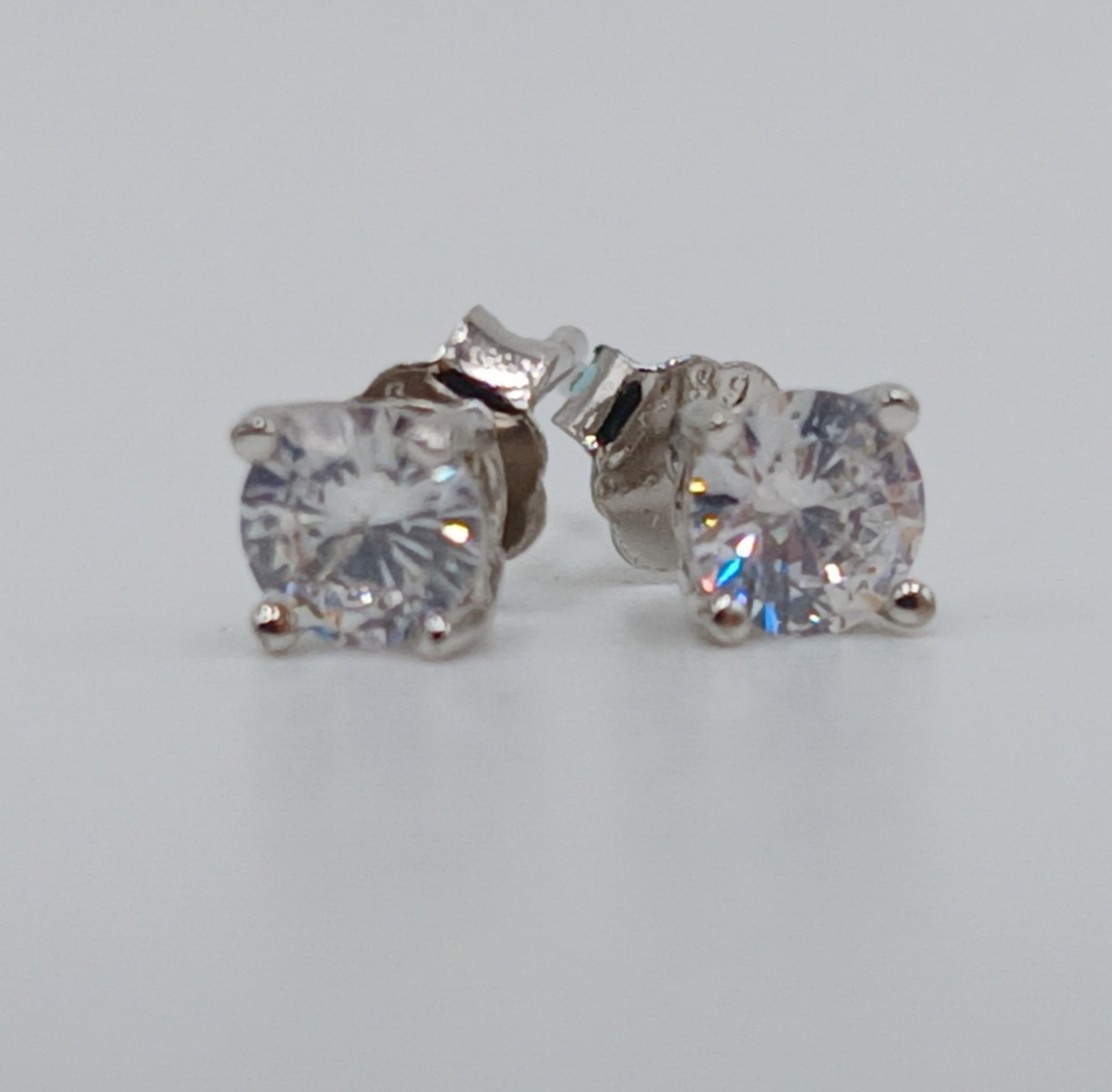 925 CZ Stud Earrings 4mm Sterling Silver 0.6g Round Brilliant Minimalist Petite