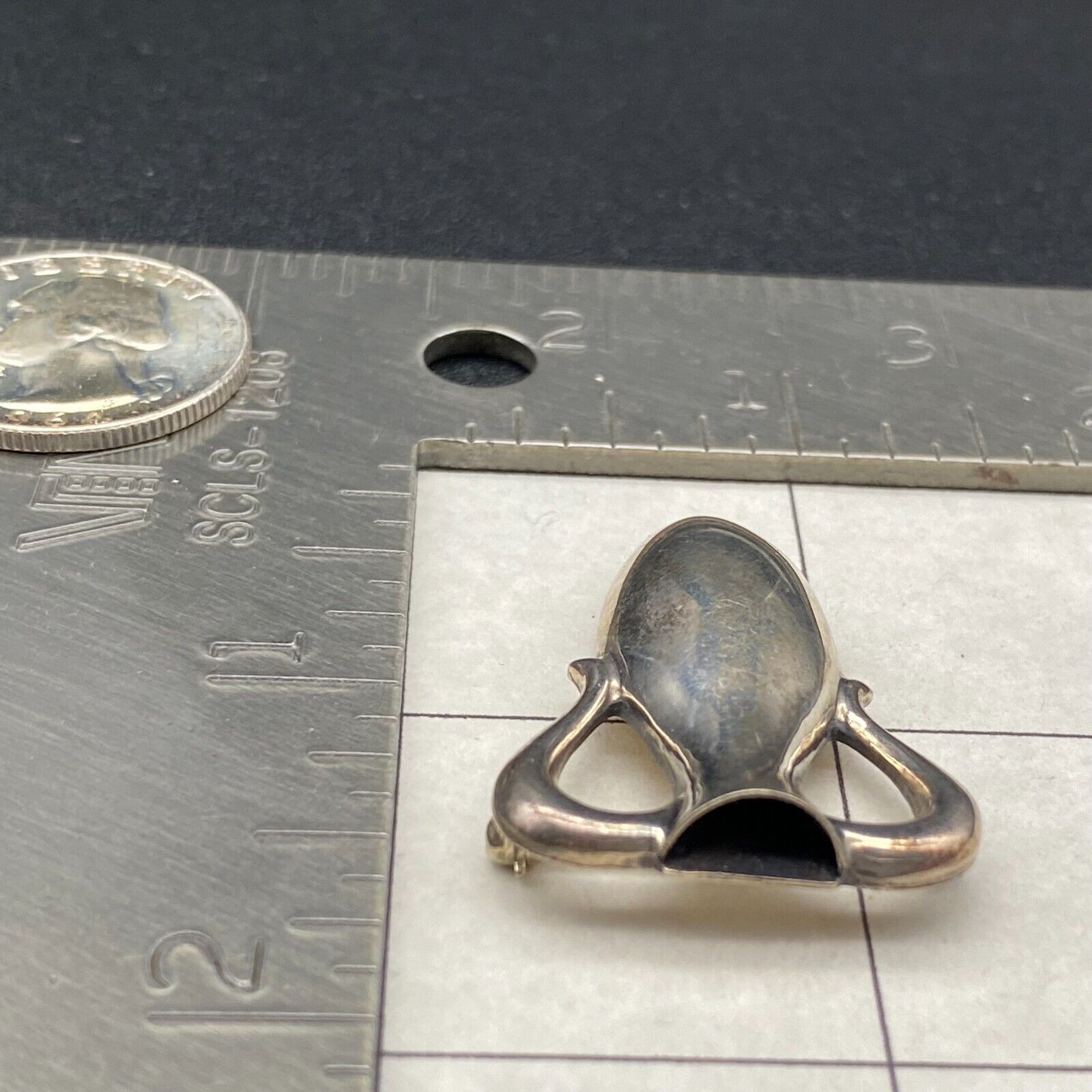 Vintage James Avery Vase Sterling Silver Brooch Pin