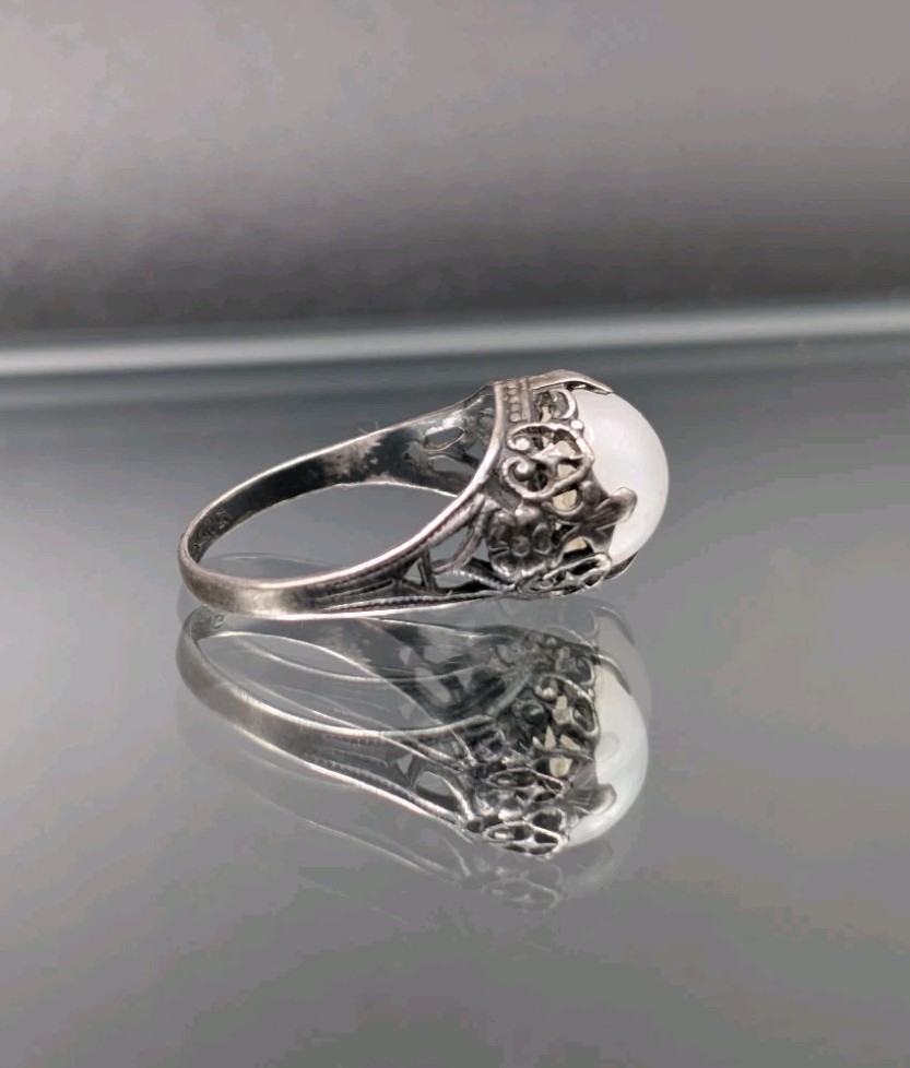 (4) MAGICAL MOONLIGHT! Antique Arts & Crafts Ring STERLING Silver Opaline Glass