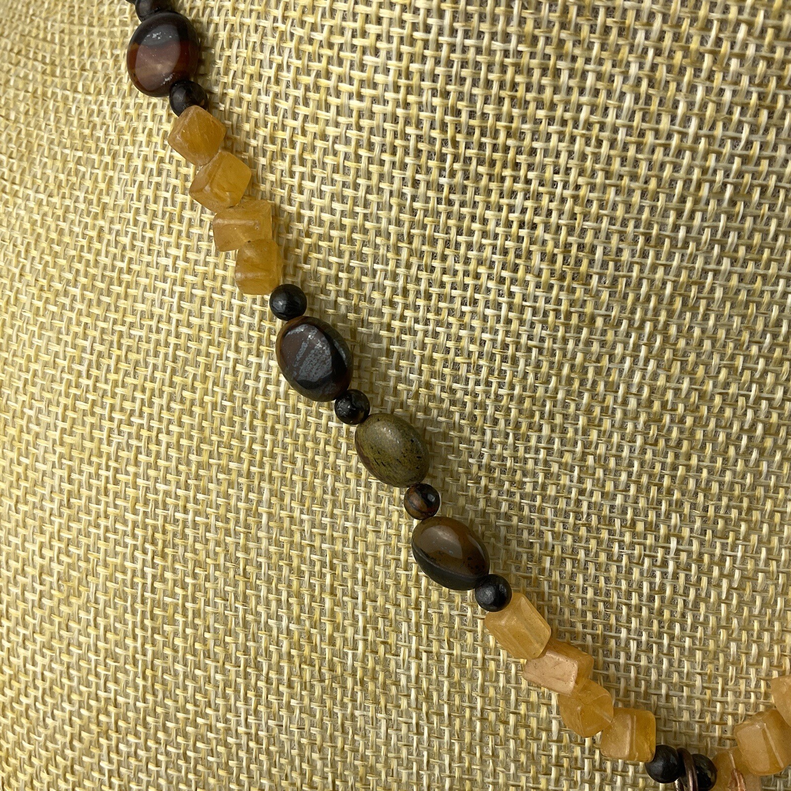 Vtg Genuine Brown Gold Tiger Iron Pendant Yellow Citrine Beaded Necklace Sz 17″