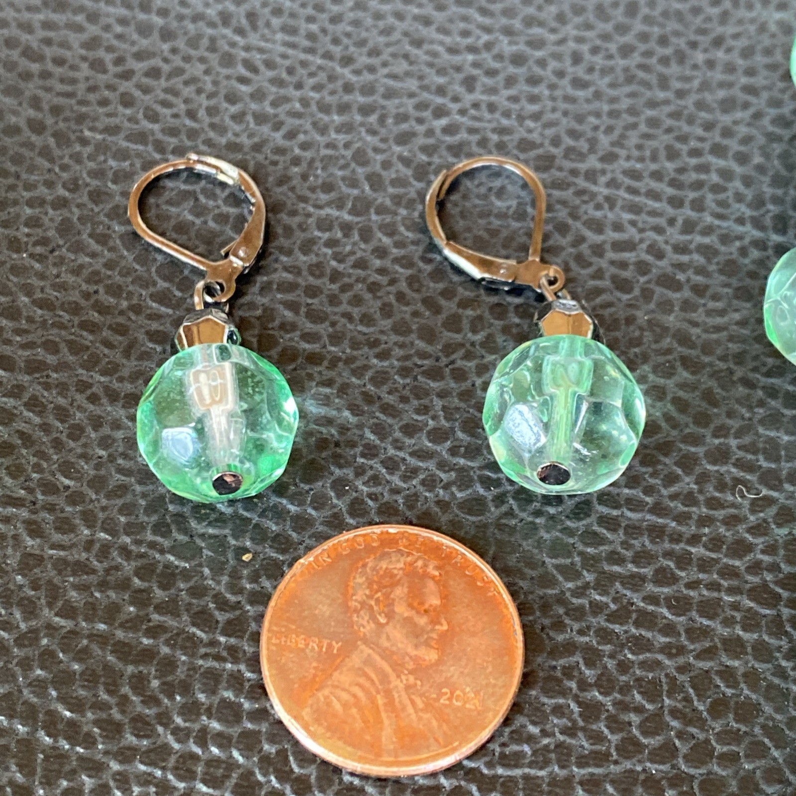 Vintage Green Glass Faceted 3 Strand Necklace w/ Matching Pair Drop Earrings Set