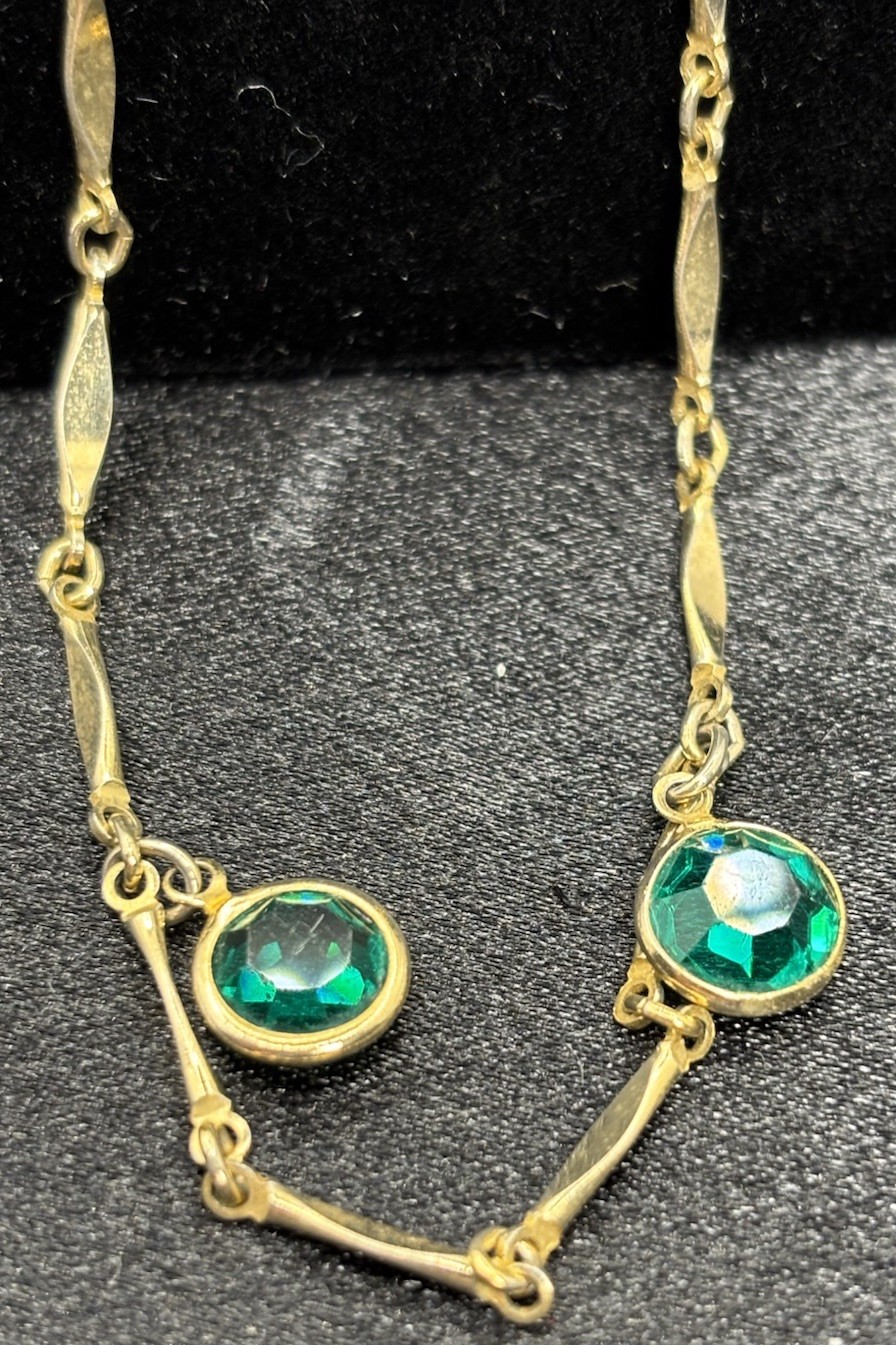 Vintage Bezel Set Green Crystal Station Necklace Bar Link Chain 23”