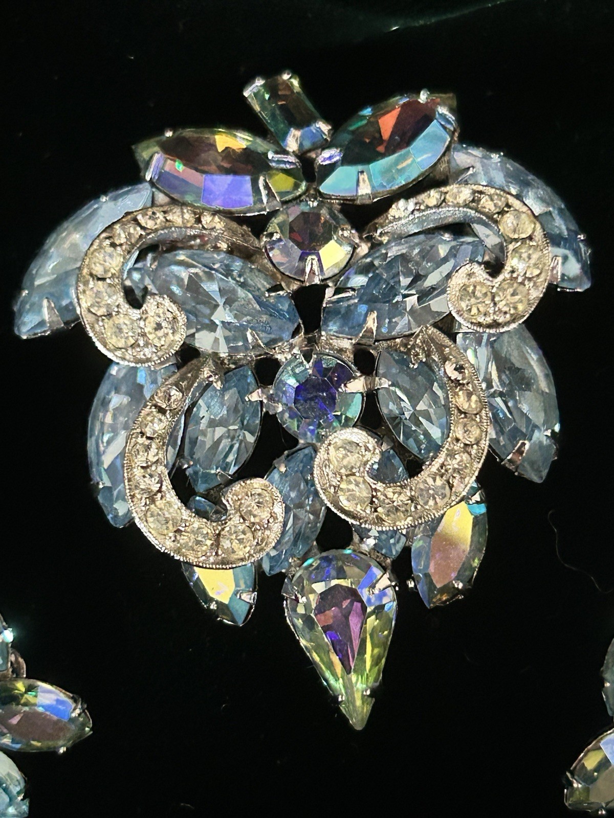 WEISS Blue Aurora Borealis Marquise Rhinestone Brooch Earrings Set Demi-Parure
