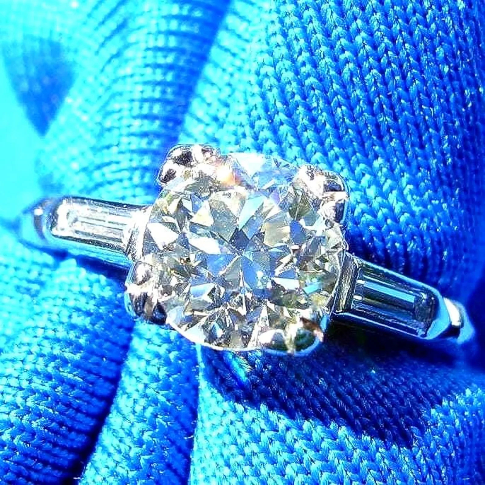 Original EARTH MINED DIAMOND Deco Engagement Ring Vintage PLATINUM Solitaire 7.5