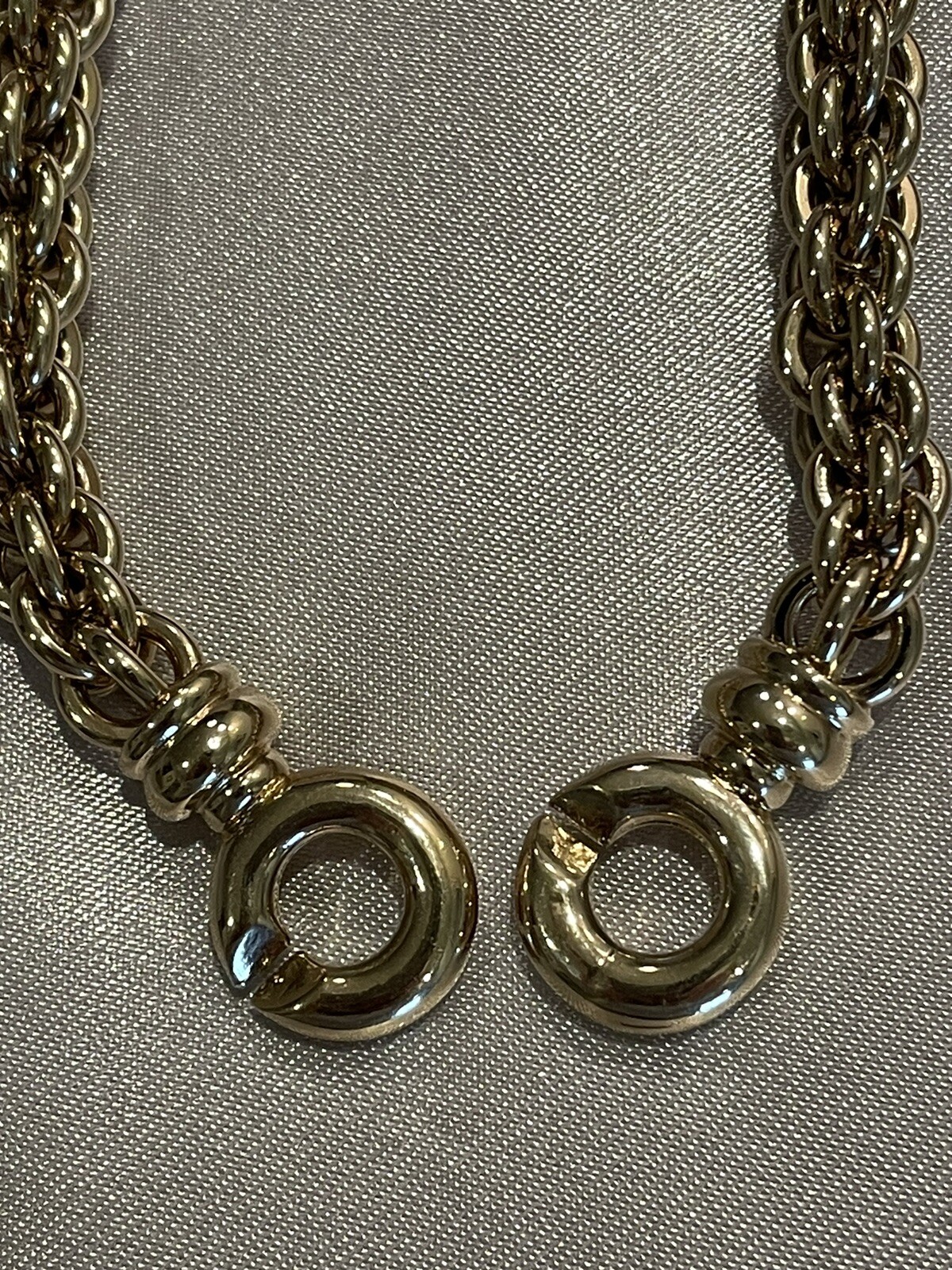 VTG Heavy Yellow Gold Plated Mogul Chain Necklace Unique Slide Grove Closure 16”