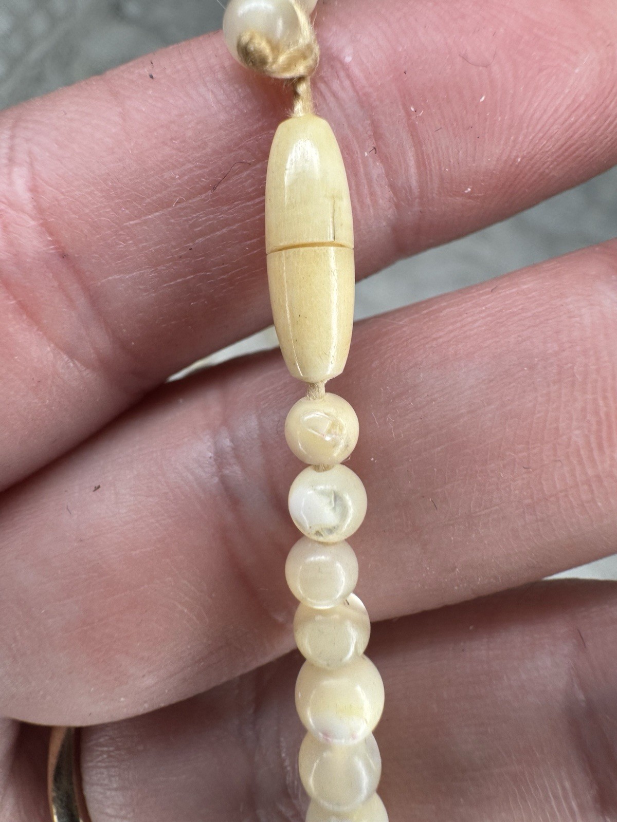 Antique Natural Mother of Pearl Graduated Bead 30” Necklace Hidden Barrel Clasp