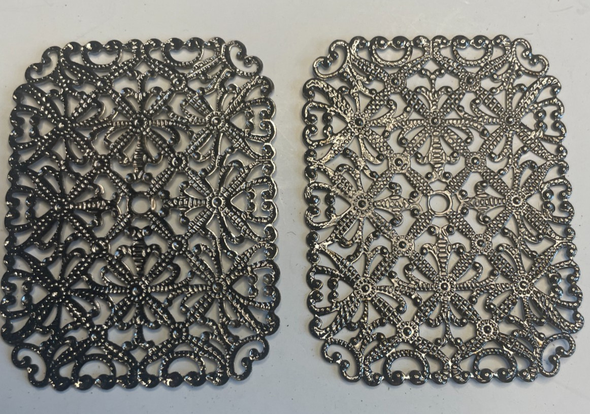 LOT OF 2 FILAGREE STAMPINGS OXIDIZED GREY COLOR 40MM X 50MM