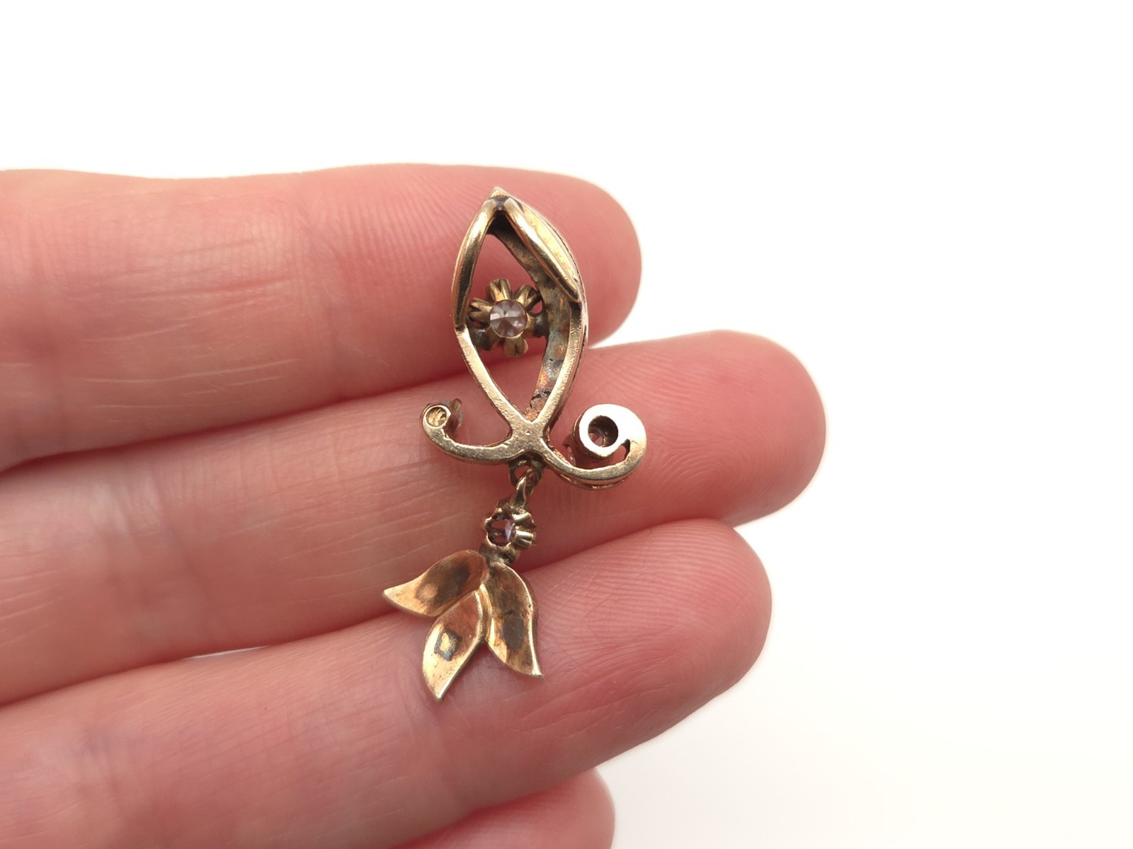 Vintage Antique Victorian 14K Solid Gold Multiple Diamond Leaf Dangle Pendant