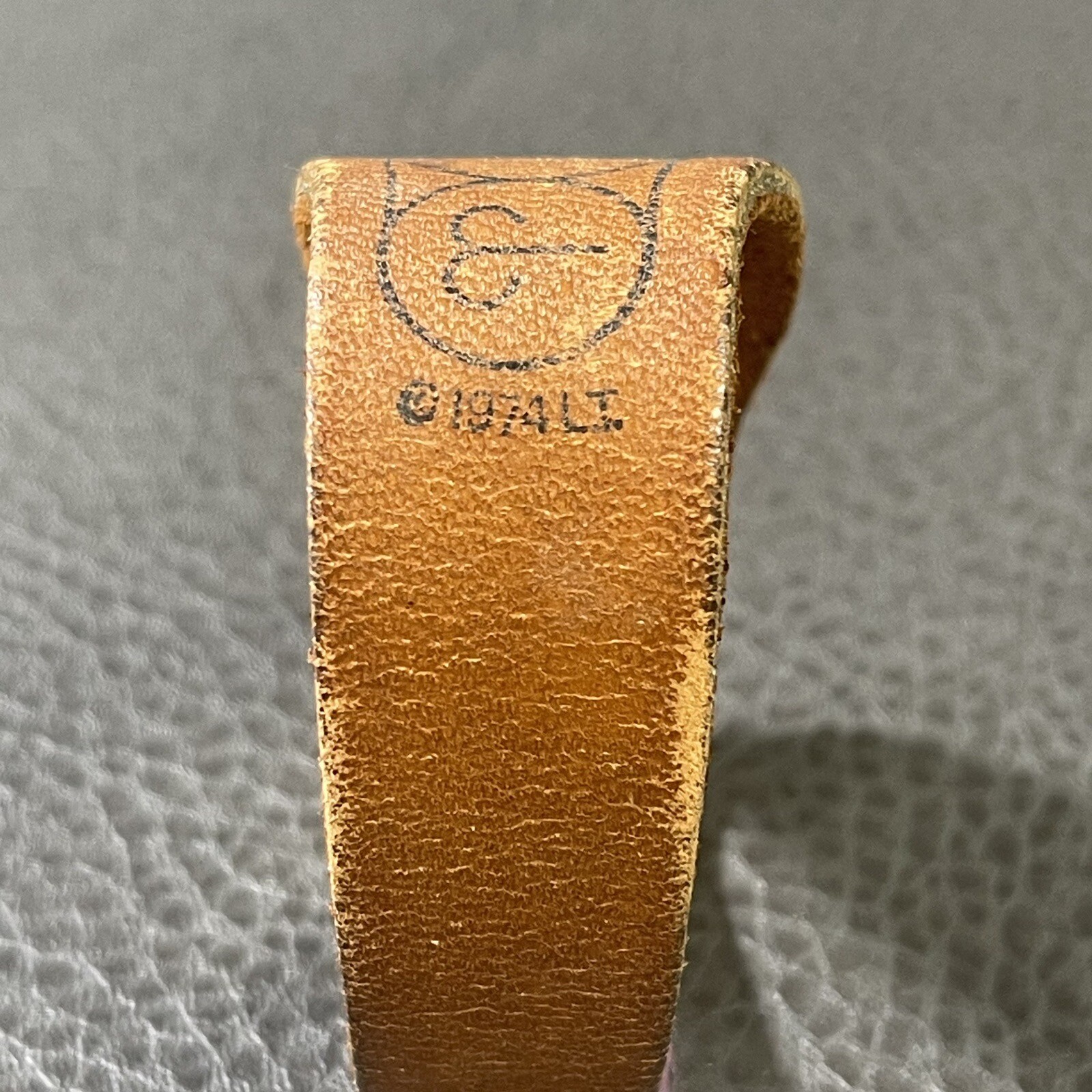 Vintage 1974 Leather Bracelet Star Signs Aries Zodiac Snap Closure 7.5” Length