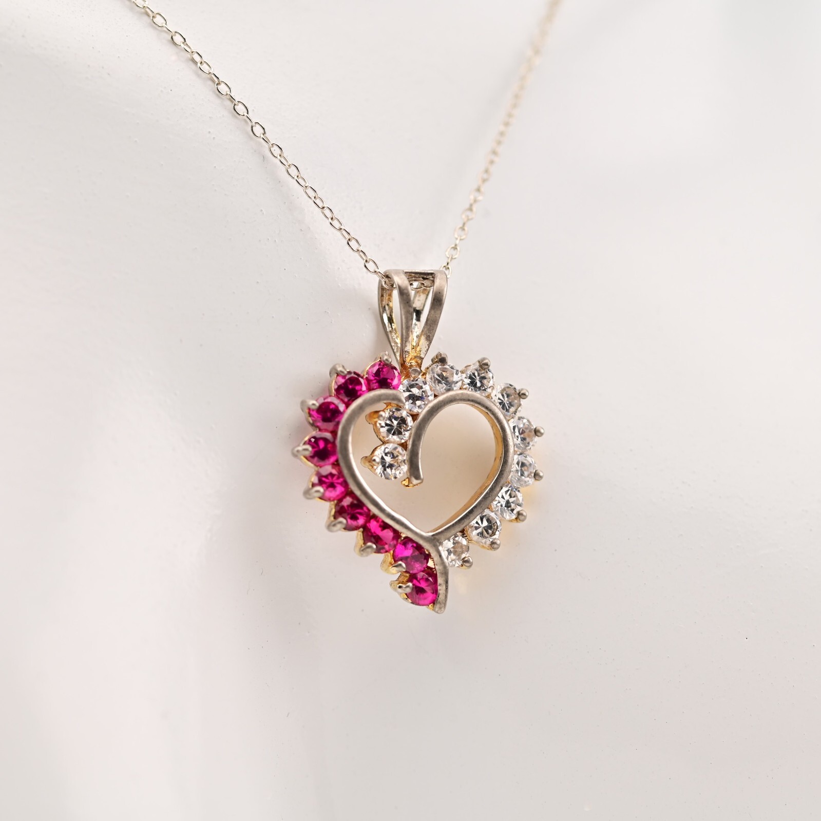 THAI HAN Vintage Original Sterling Silver Gemstone Heart Pendant Estate Necklace