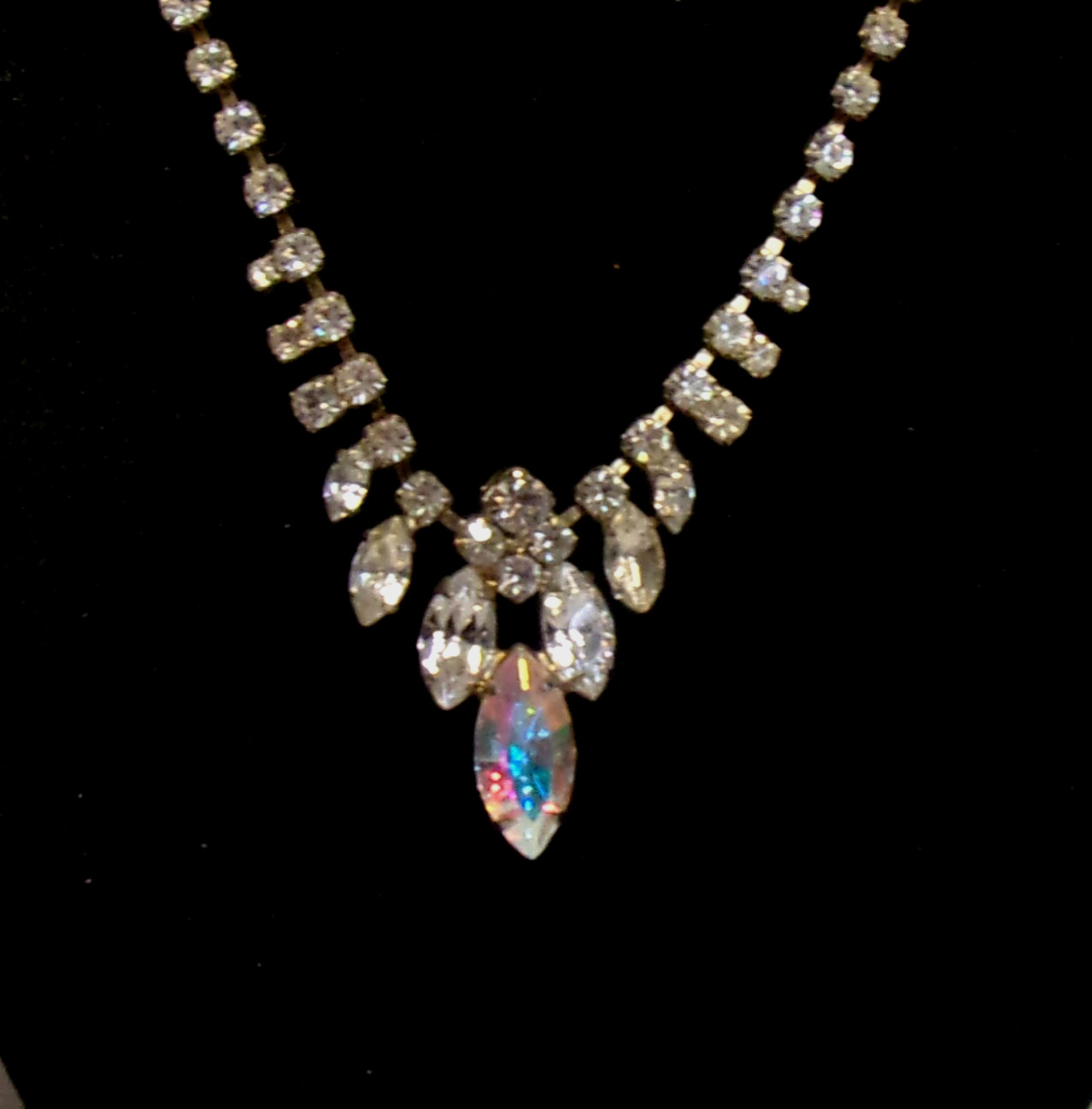 Vintage, Clear Crystal Marquis & Round, Prong Set Rhinestones, Pendant Necklace