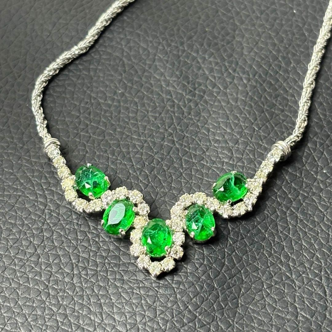 Christian Dior Green Stone Silver Necklace 44cm Vintage