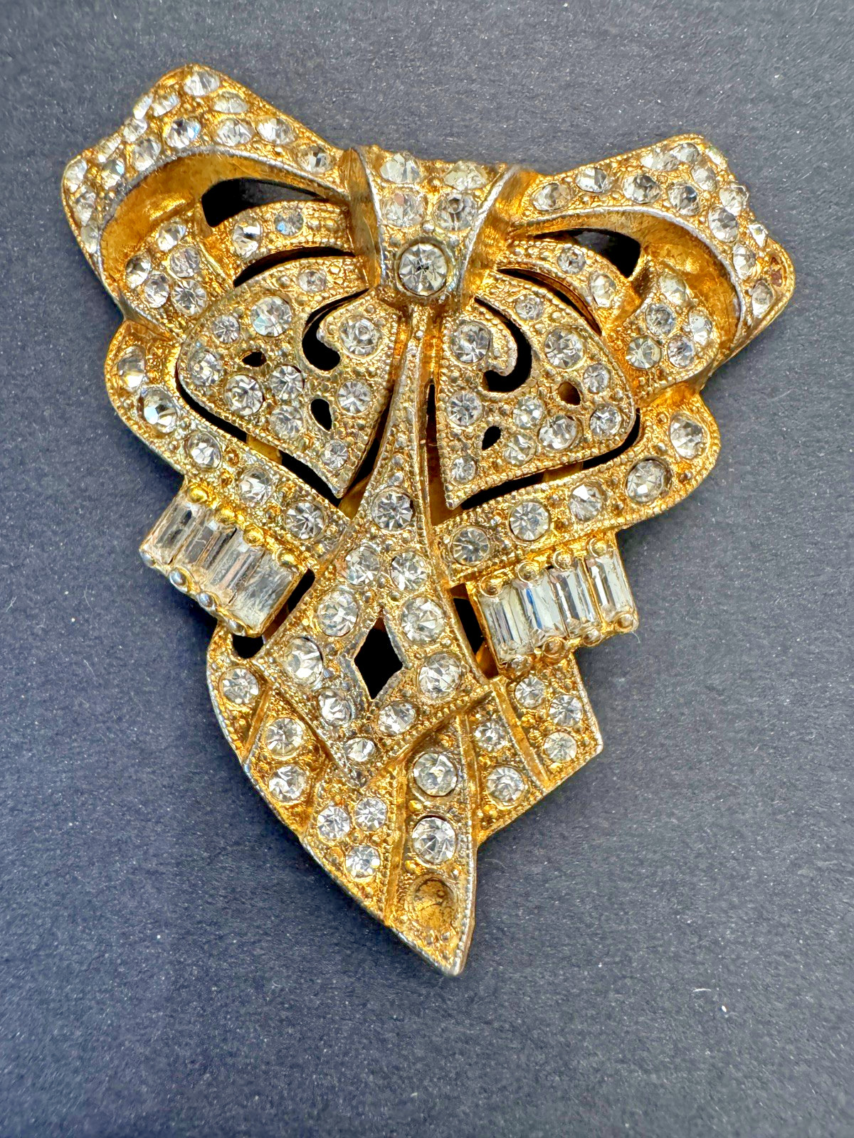 Vintage 1940s Unsigned Rhinestone Dress Clip, Art Deco Bow Fur Clip