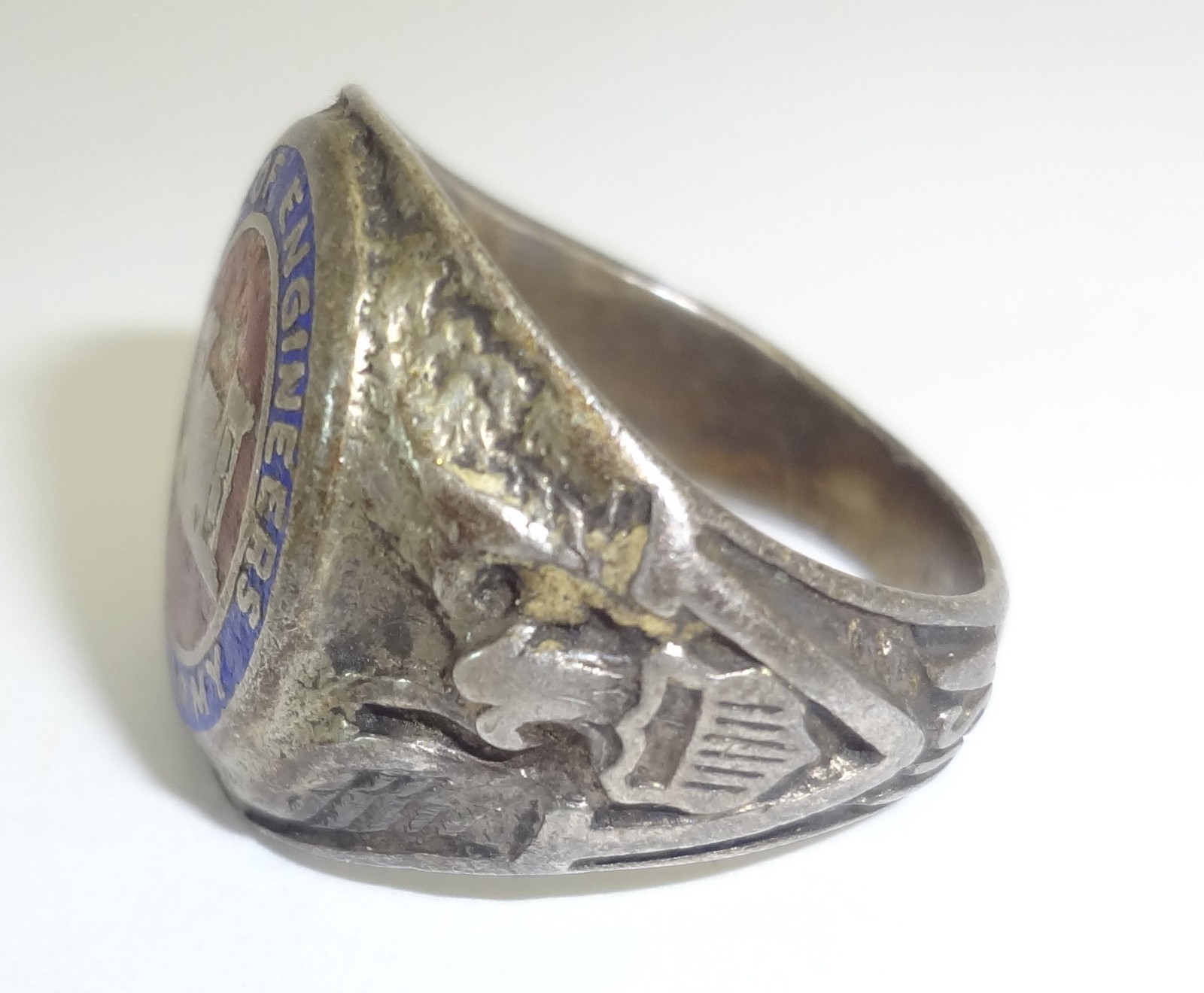 Vintage Sterling Silver & Enamel US Army Corps of Engineers Ring Size 8