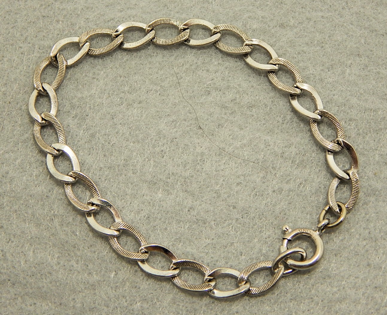 Vintage Sterling Link Bracelet 7.25″ Long 6.4mm wide