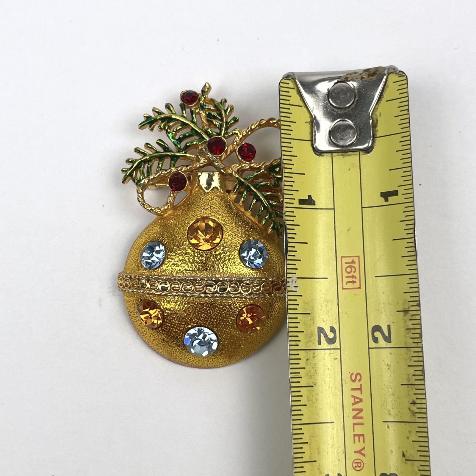 VTG Christmas Ornament Bulb Brooch Gold Tone Rhinestone Holly Holiday Pin