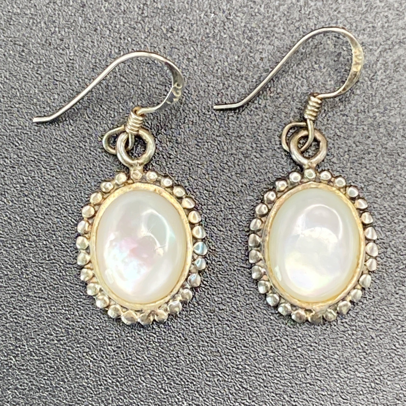 925 Sterling Silver Mother Of Pearl Silver Tone Vintage Earrings Fish Hook